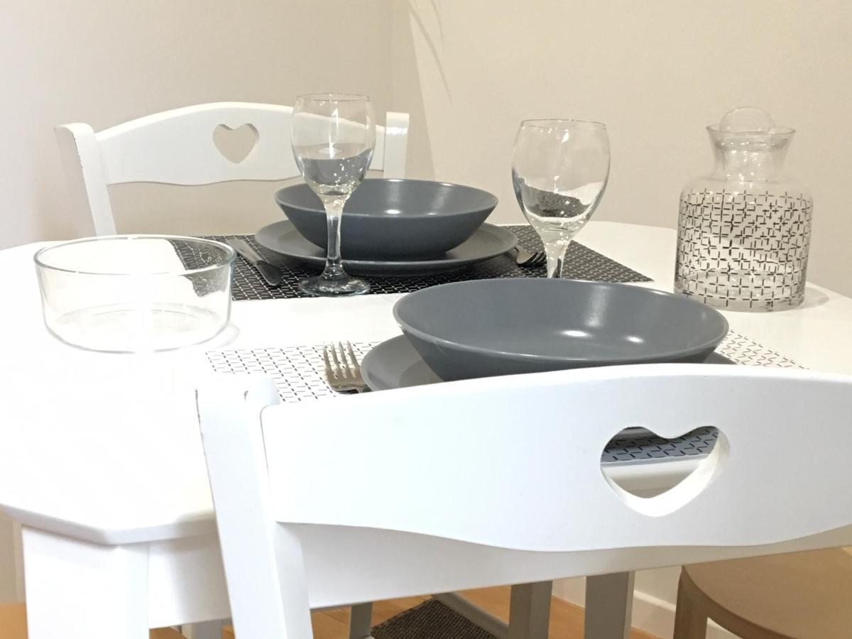 Ferienwohnung Le T2 Moderne Des Palmiers Au Coeur De Moissac Exterior foto